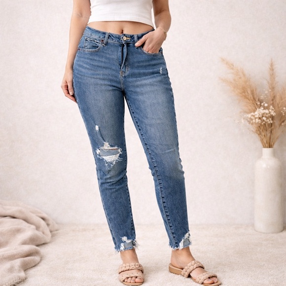 Abercrombie & Fitch Denim - Abercrombie & Fitch Super Skinny Ankle High Rise Jeans Size 27 SHORT